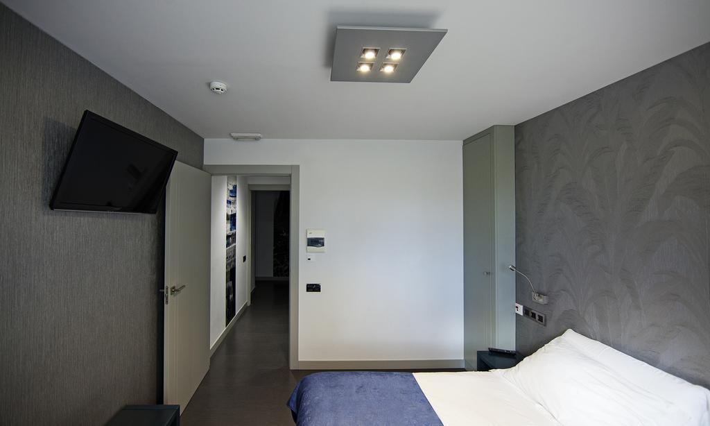 Hostal Averroes Burgo エクステリア 写真